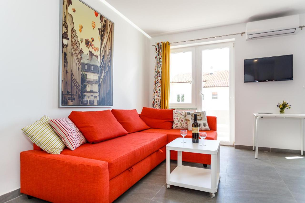 Golden Island Apartments Крк Екстер'єр фото