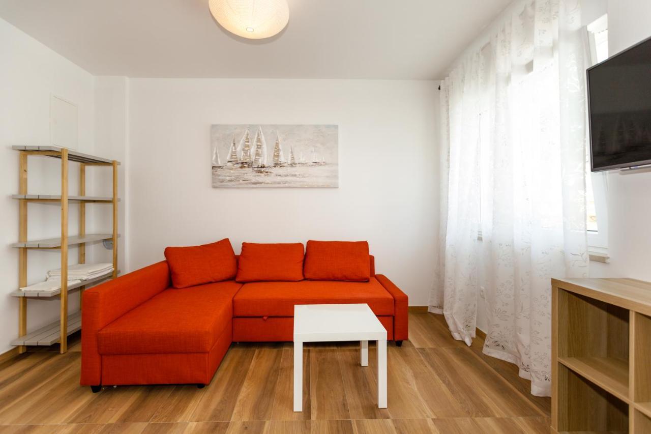 Golden Island Apartments Крк Екстер'єр фото