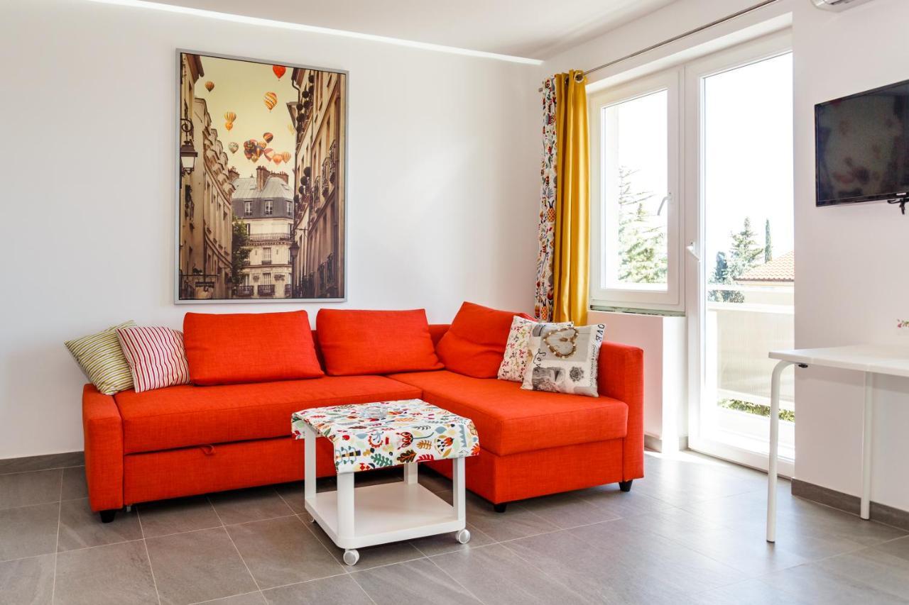 Golden Island Apartments Крк Екстер'єр фото