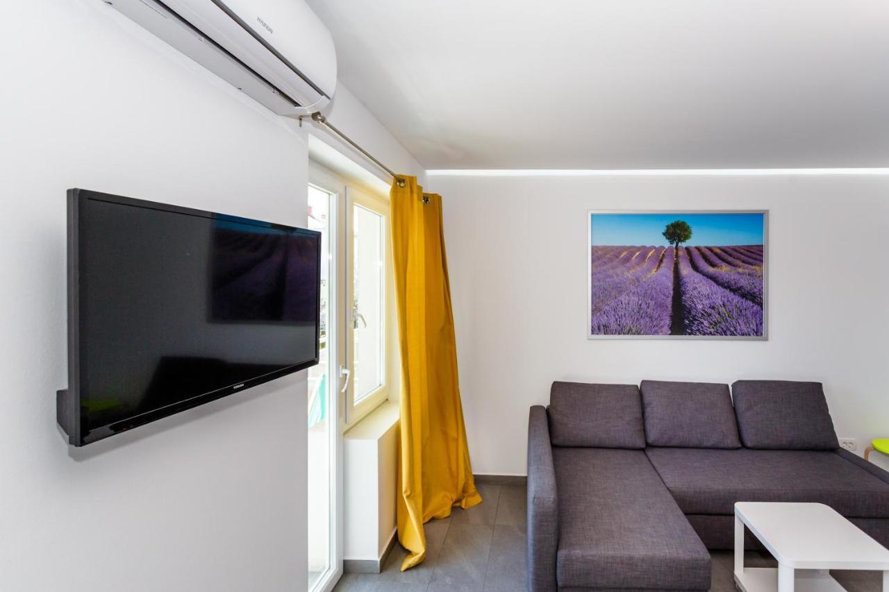 Golden Island Apartments Крк Екстер'єр фото
