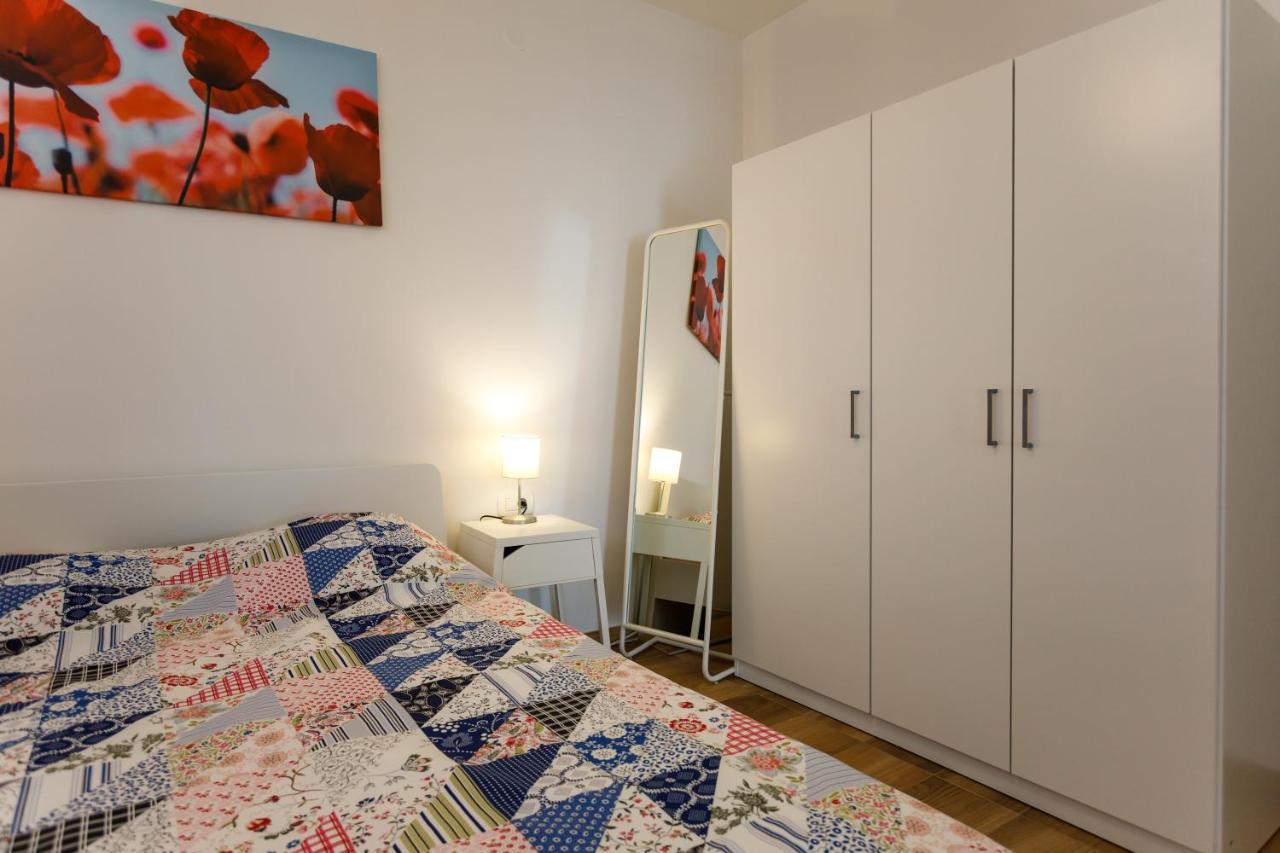 Golden Island Apartments Крк Екстер'єр фото